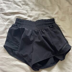 lululemon hotty hots